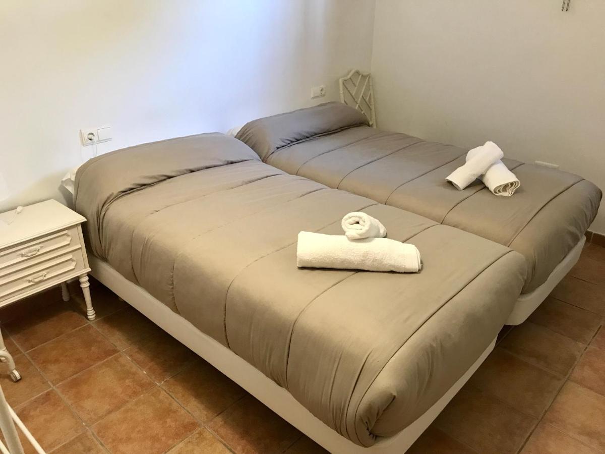 Apartamento NuevaBanús auto check-in Marbella Exterior foto